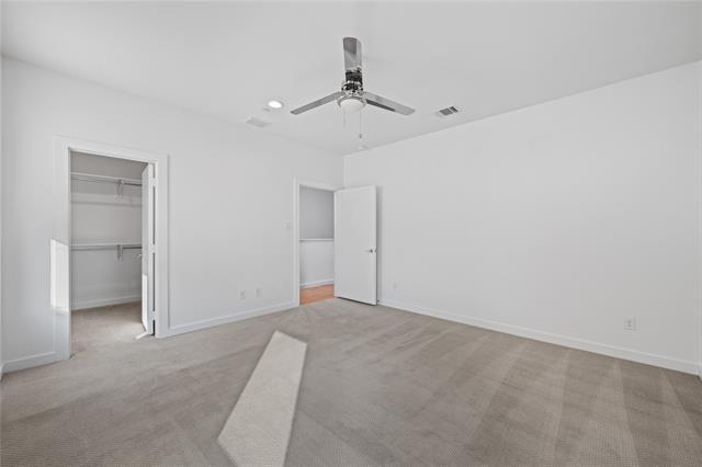 Building Photo - 1715 Bennett Ave