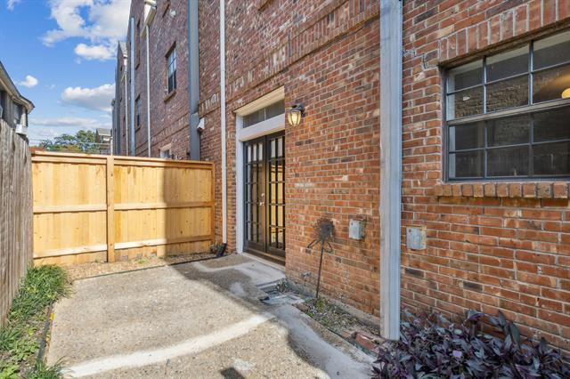 Building Photo - 4111 Herschel Ave