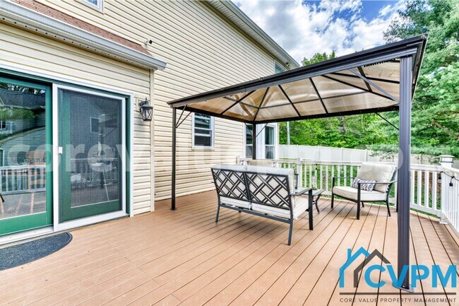 Building Photo - 13017 Weiss Dr