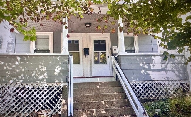 Building Photo - 12 Orange St