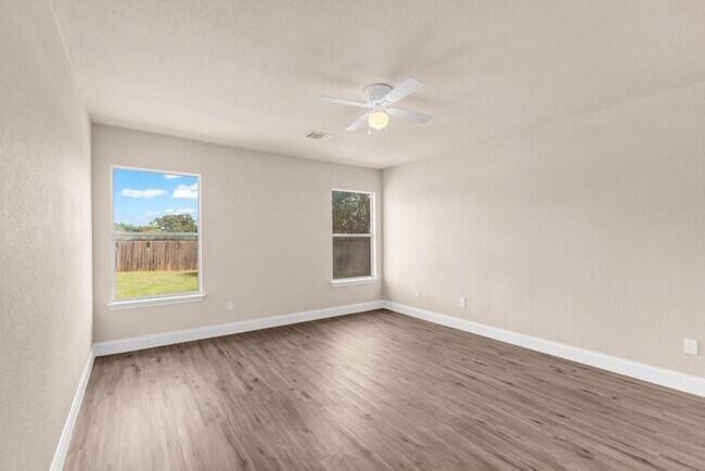 Building Photo - 2406 Glen Field Dr