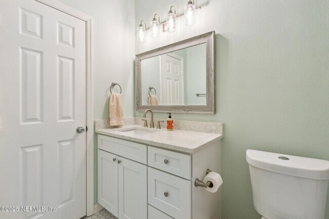 Building Photo - 160 Veracruz Dr