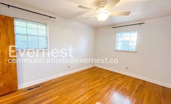 Building Photo - 5737 Garret Drive