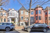 Building Photo - 1915 6th St NW