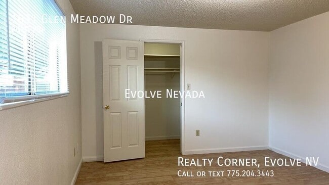 Building Photo - 1031 Glen Meadow Dr