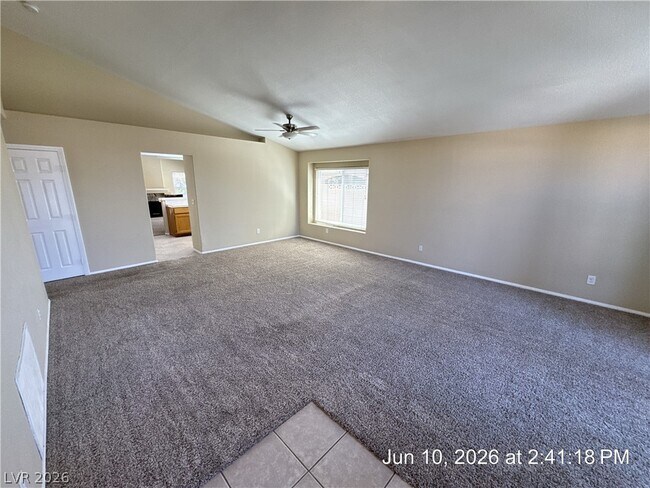 Building Photo - 194 Kachina Dr