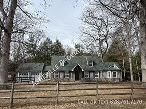 Building Photo - 2 Reynolda Dr