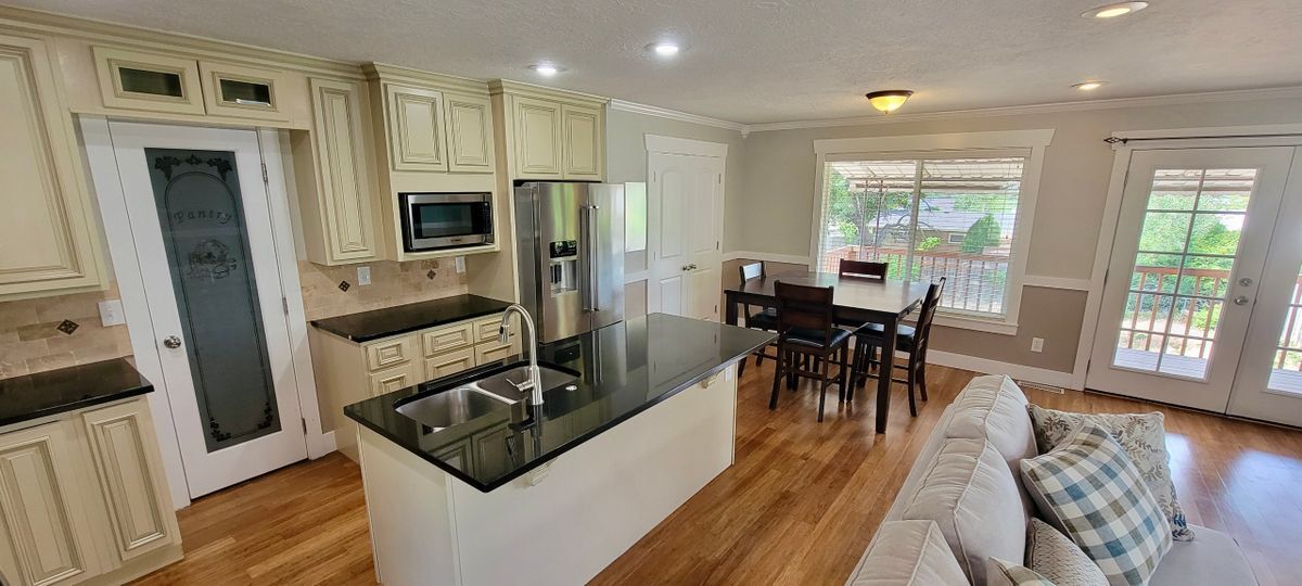 Building Photo - 2850 S 2750 E