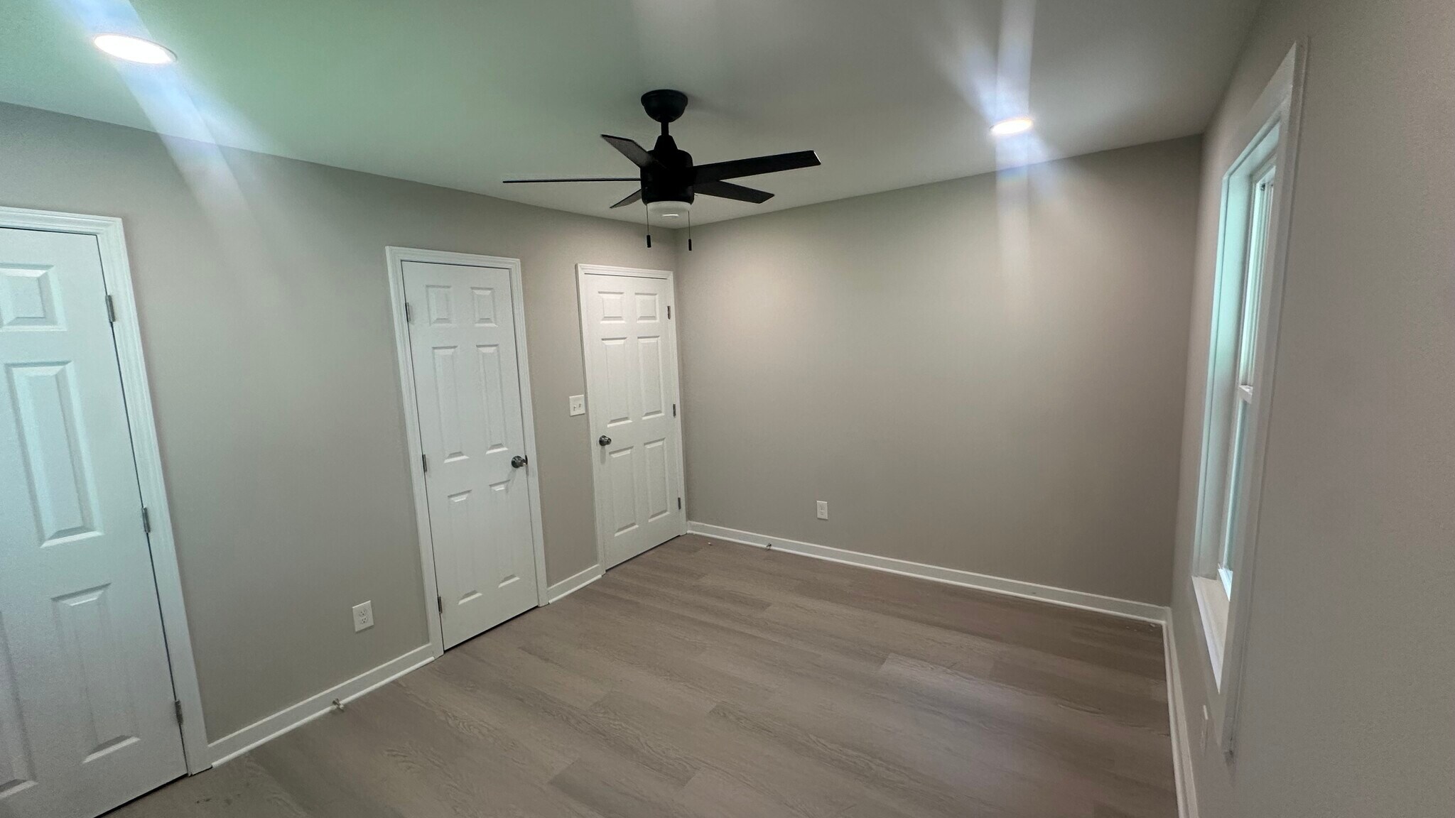 Building Photo - 2071 W Flat Shoals Ter