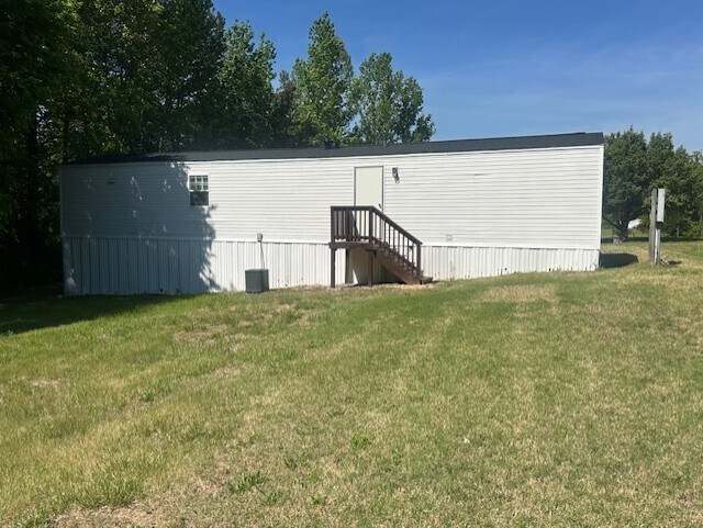 Building Photo - 3553 Reeves Mill Rd
