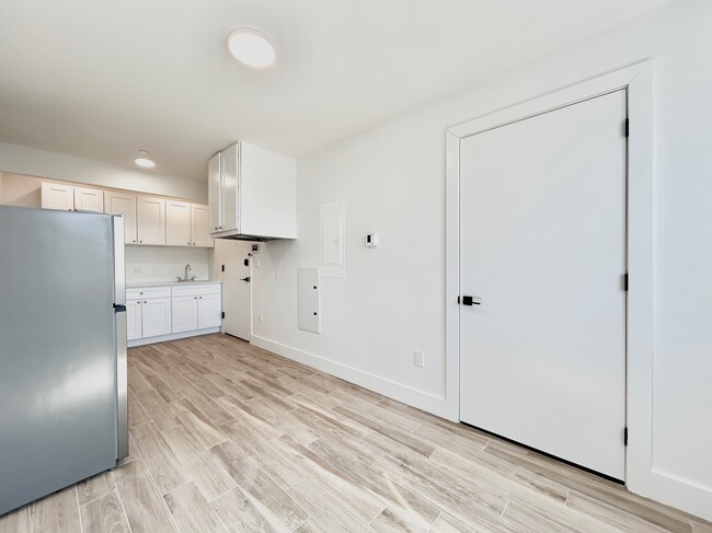 Building Photo - 217 W 123rd St