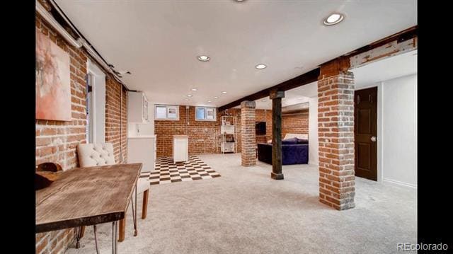 Building Photo - 610 N Gaylord St