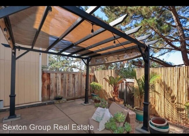 Building Photo - 2513 Fern Leaf Ln