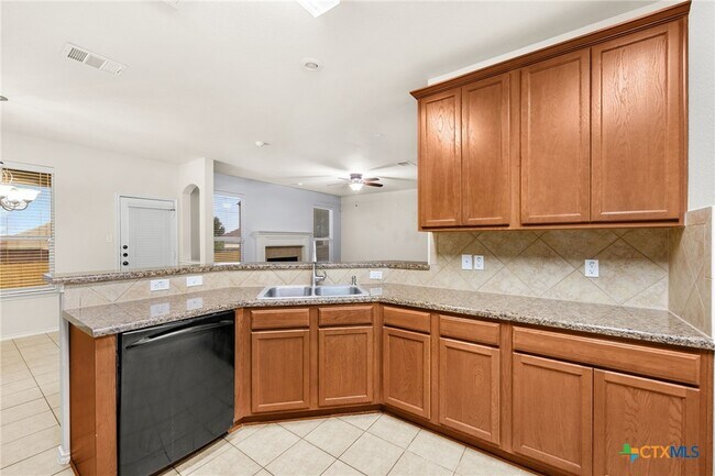 Building Photo - 5101 Birmingham Cir