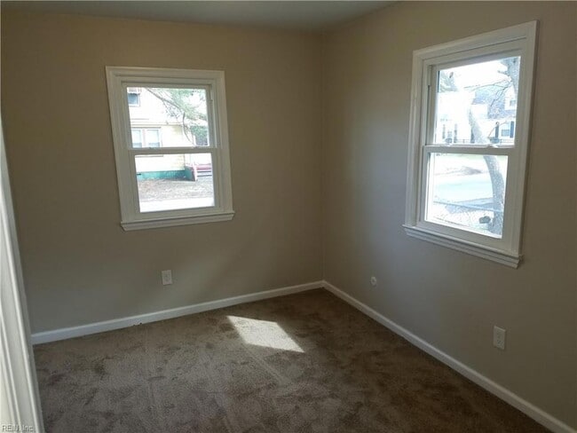 Building Photo - 8021 Ransom Rd