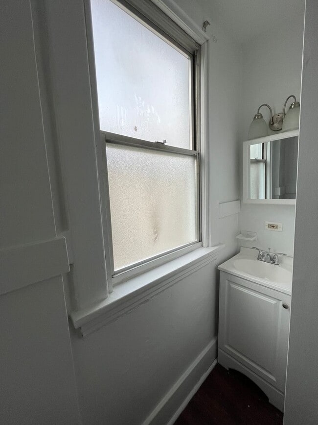 Building Photo - beec1307