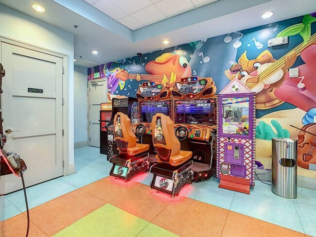 Building Photo - 1605 Maidstone Ct