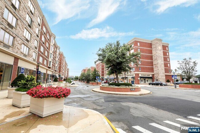 Building Photo - 3118 City