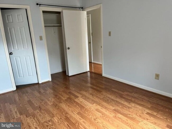 Building Photo - 3840 Steppes Ct