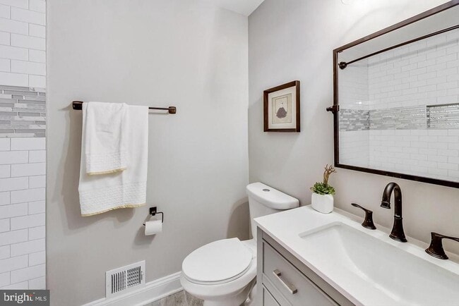 Building Photo - 8530 Monticello Ave