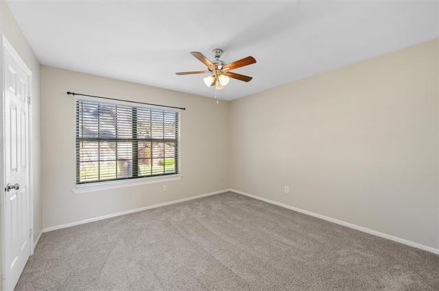 Building Photo - 1561 Yaggi Dr