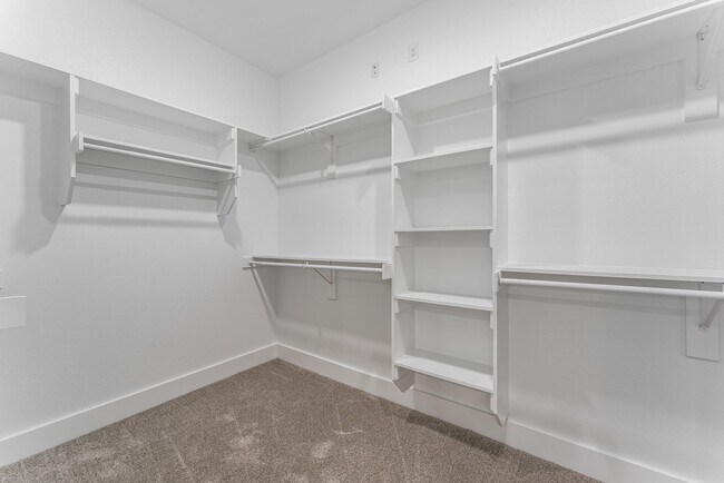 Building Photo - Modern Elegance: Spacious 4-Bedroom New Build with Private Back Porch