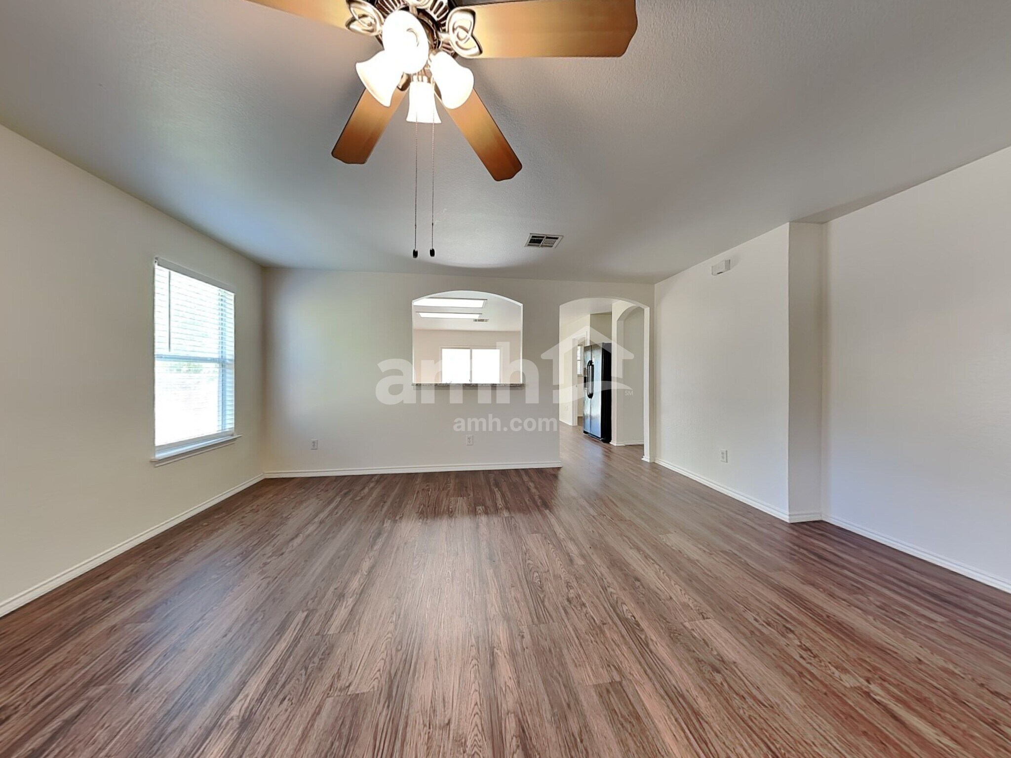 Building Photo - 161 Spring Branch Loop