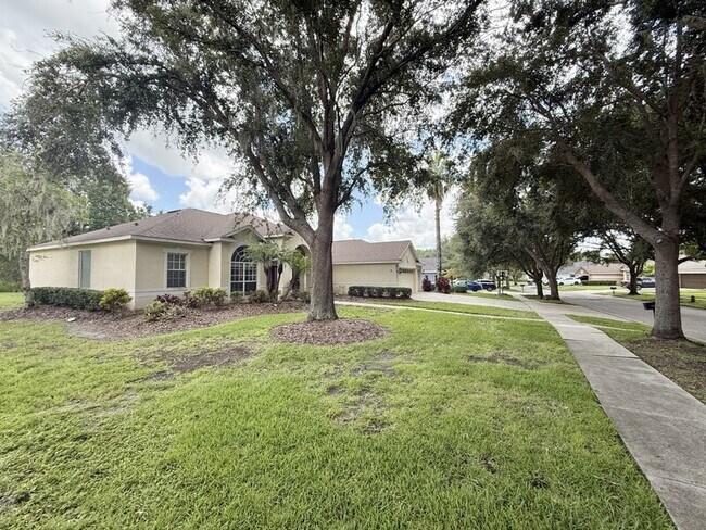 Building Photo - 15224 Kestrelrise Dr