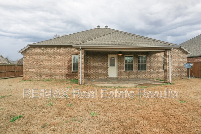 Building Photo - 3607 SW Birchton Ave