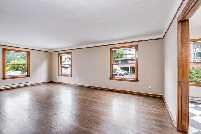 Interior Photo - Ireland Apartments