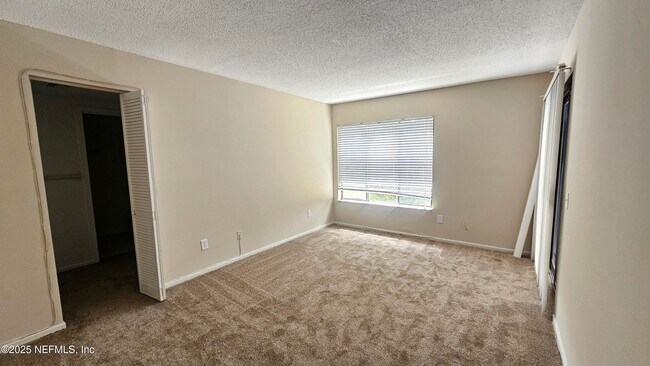 Building Photo - 7767 Las Palmas Way