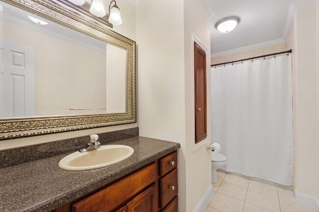 Building Photo - "Discover Comfort and Elegance: Spacious 4-Bed, 3-Bath Home with Hardwood Floors in Randolph, NJ!"