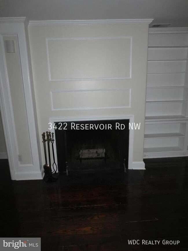 Building Photo - 3422 Reservoir Rd NW