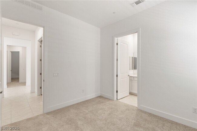 Building Photo - 90 Crimson Stone Ct