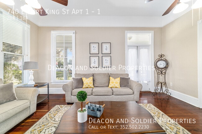 Building Photo - 740 E Fort King St