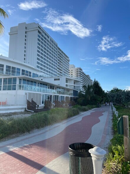 Building Photo - 5445 Collins Ave