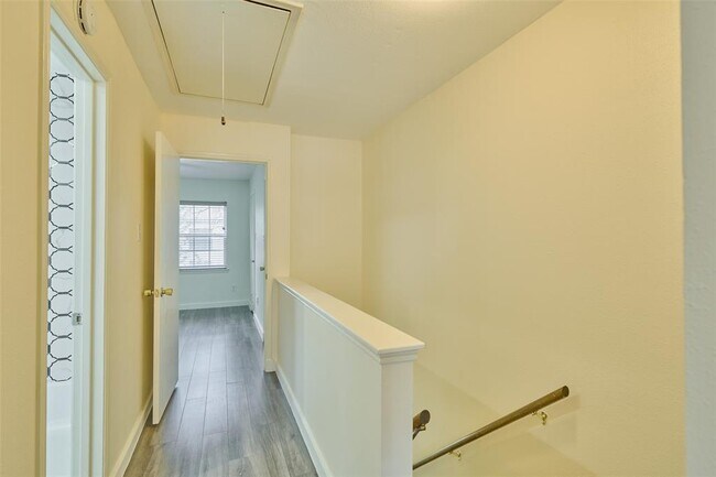 Building Photo - 2308 Winrock Blvd