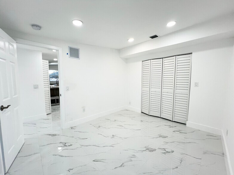 Building Photo - 3180 NW 92nd St