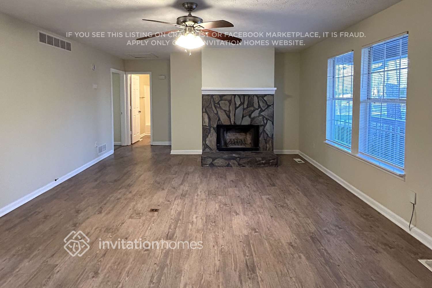 Building Photo - 15 Tracey Ln