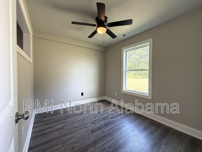 Building Photo - 101B Kaleigh Paige Cir