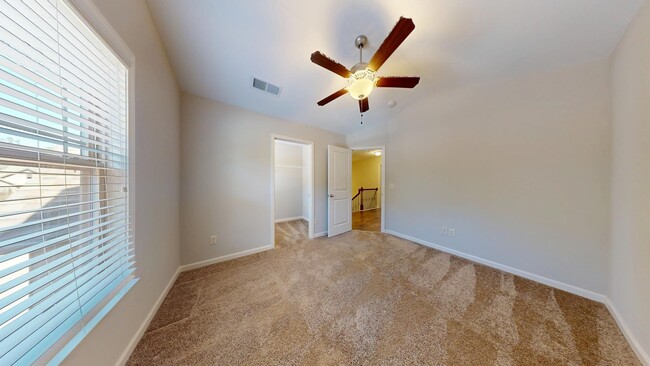 Building Photo - Solamere Subdivision