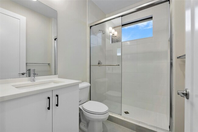 Building Photo - 20119 Pacific Dunes Dr