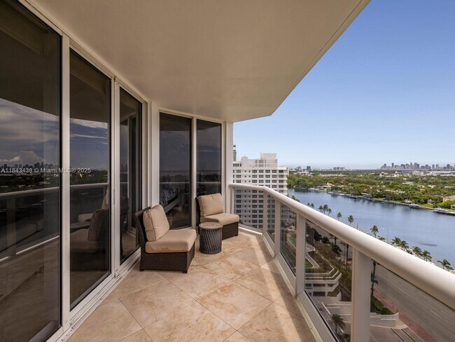 Building Photo - 4779 Collins Ave