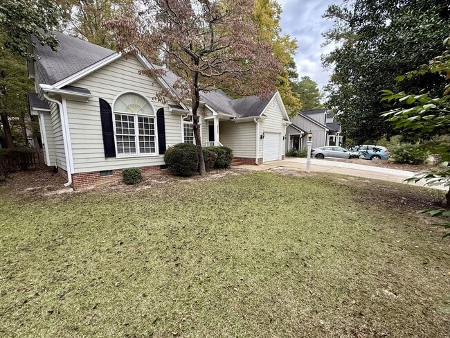 Building Photo - 1024 Laurens Way