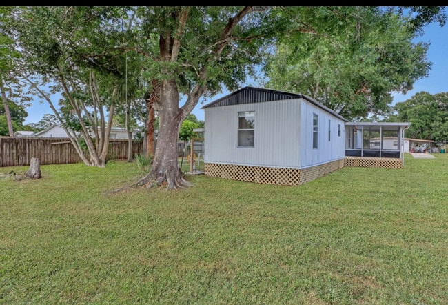 Building Photo - 37 Paul Rene Dr