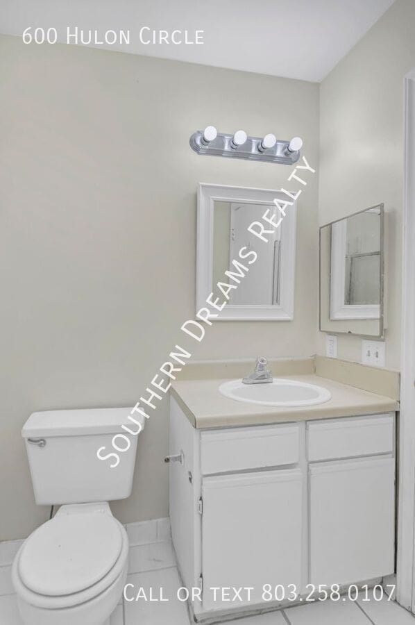 Building Photo - 600 Hulon Ct