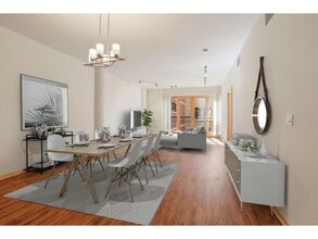 Building Photo - 401 N 2nd St