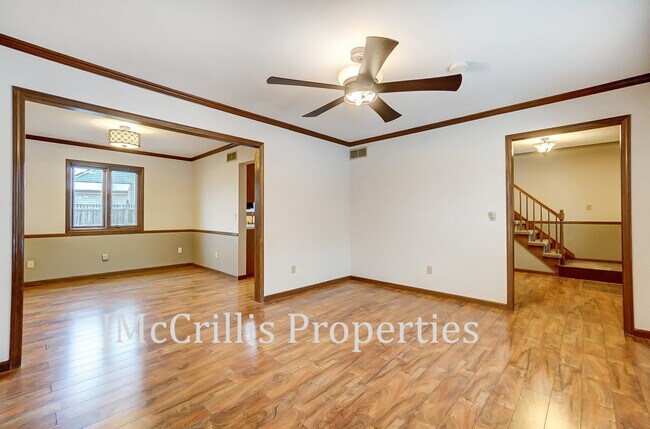 Building Photo - 9034 Dunmore Ln