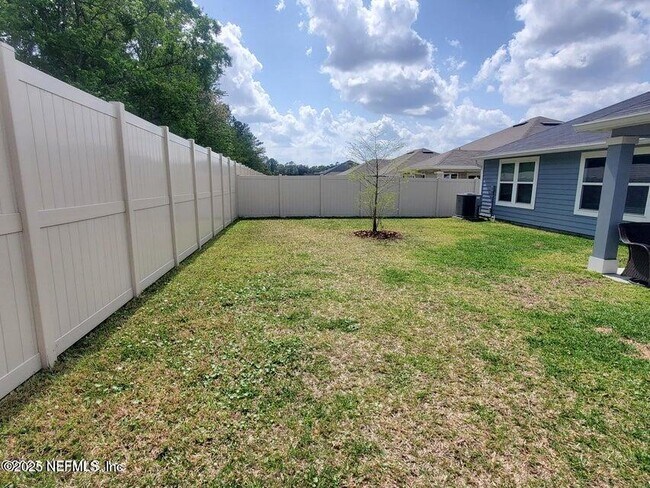 Building Photo - 2250 Hudson Grove