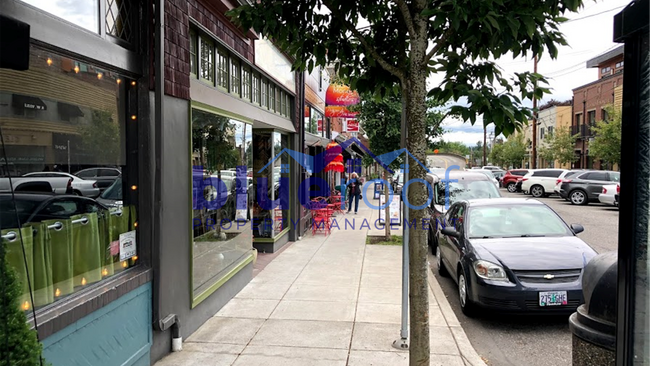 Building Photo - 3806 S Canby St
